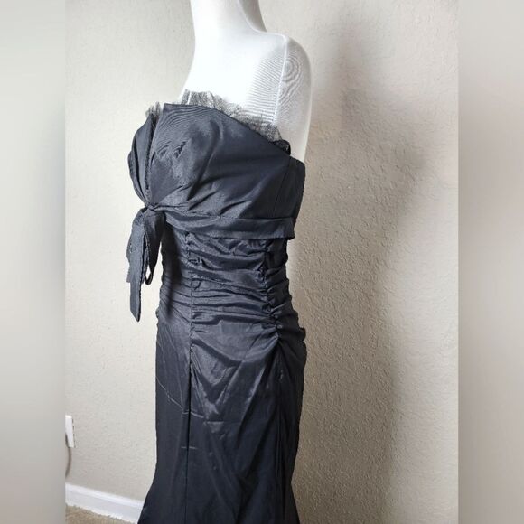 Xscape By Joanna Chen Strapless Ruched Long Mermaid Dress Black Size 8 - Picture 6 of 8